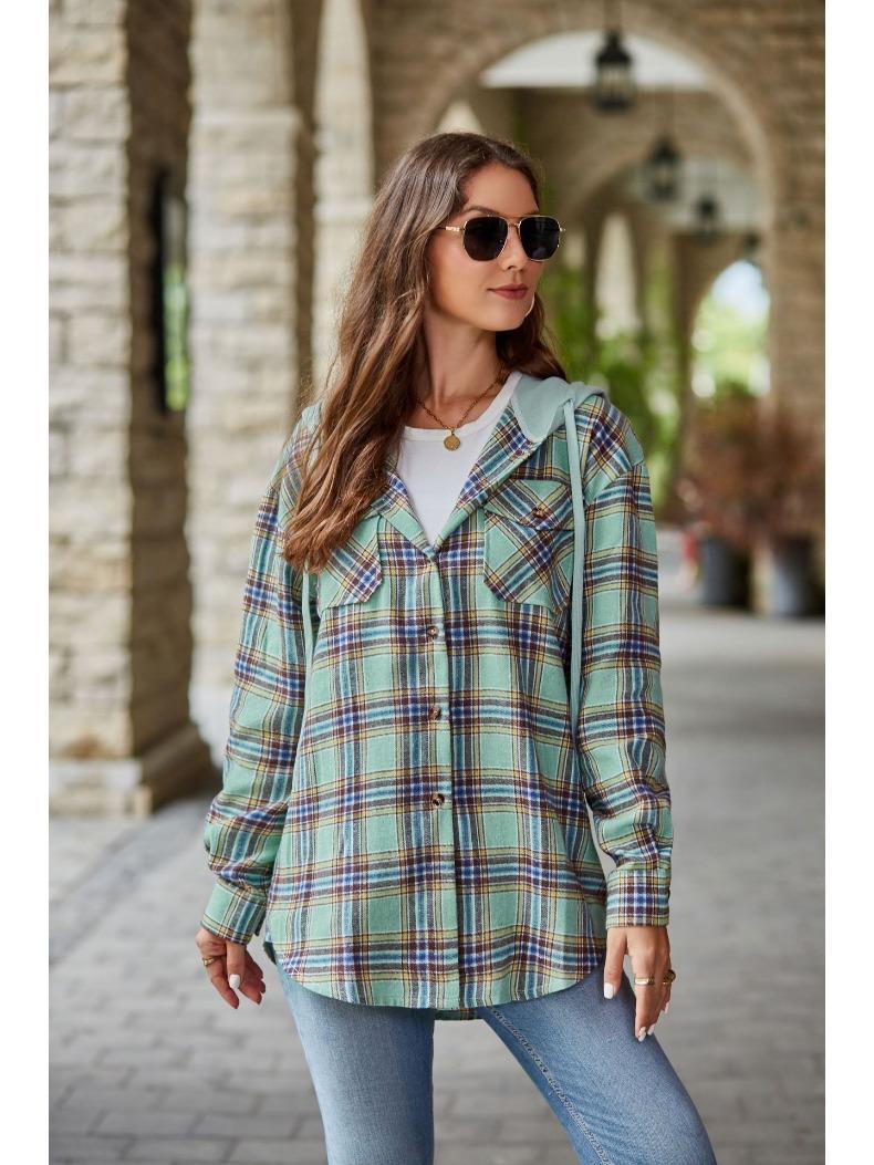 Осенне-зимний женский кардиган с капюшоном — фото 6