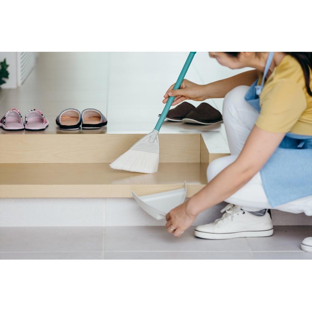 Yamazaki Sangyo Mini Broom And Dustpan Set Short hAndle Pp Chemical Fiber 2989