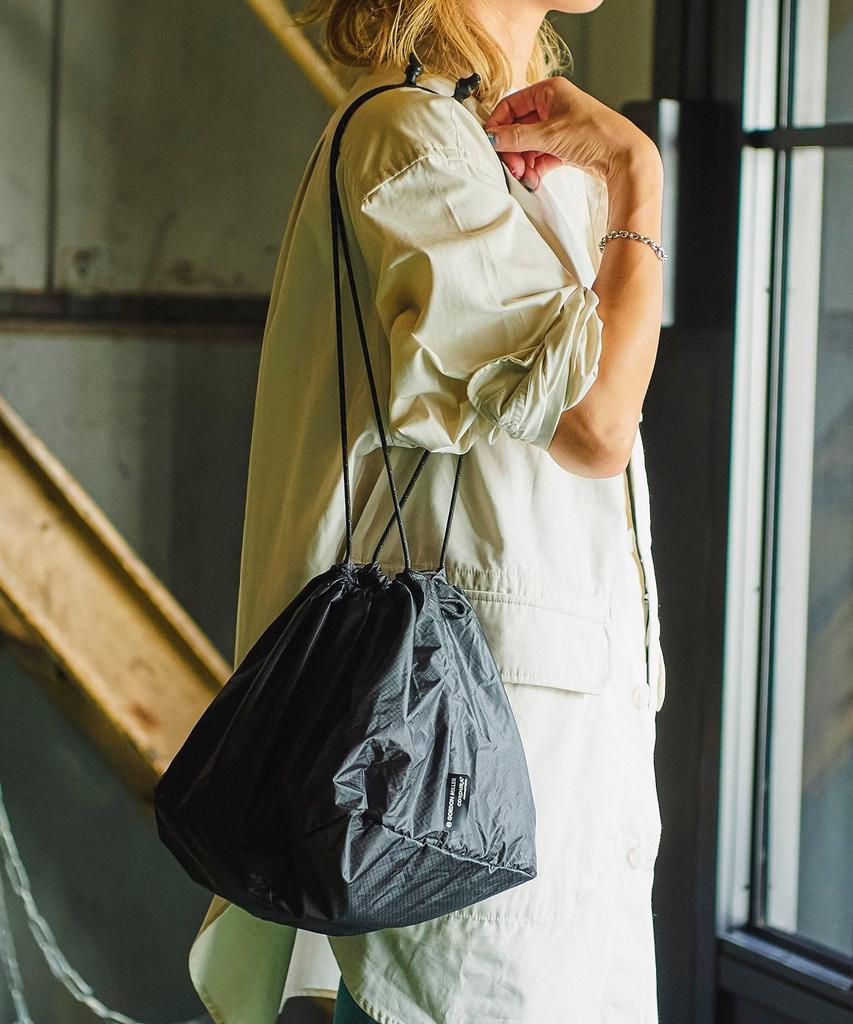 Gordon Miller Cordura Ripstop Nylon Personal Effects Bag, 8L, Highly Water-Resistant, Ultra-Lightweight, with Carabiner, Black, 01813381