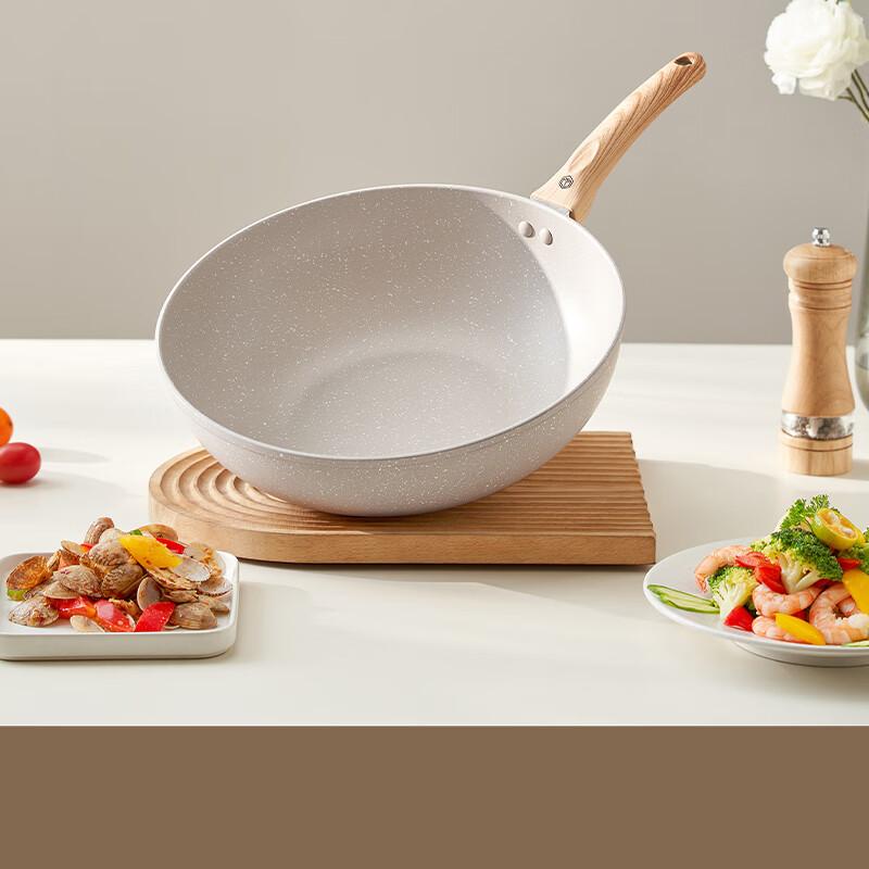 Wok, Non-Stick Stir-Fry Pan, Compatible with Induction And Gas Stoves, Flat Bottom Frying Pan, Integrated Flat Bottom, 30cm without Lid