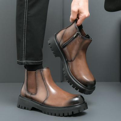 Boots & Stiefel