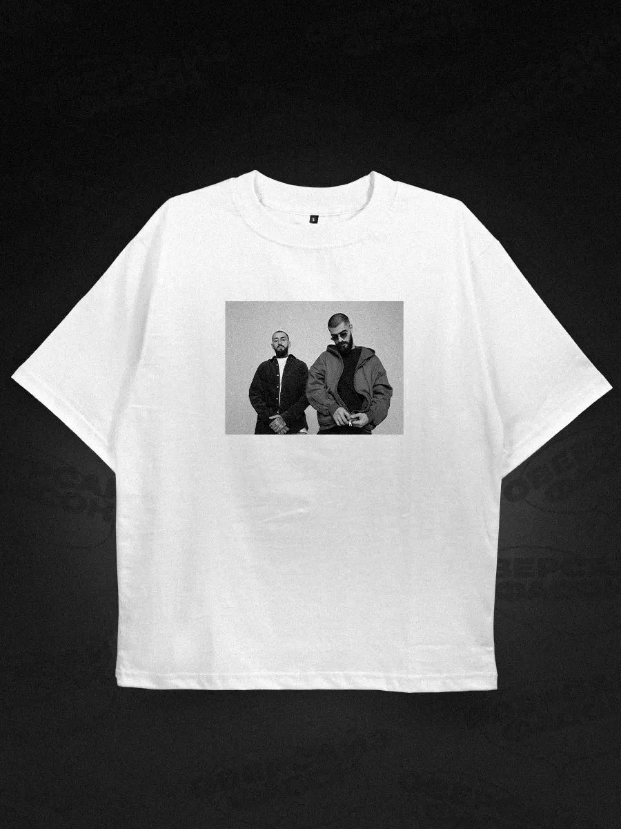 

Lyudmila print T-shirt XL