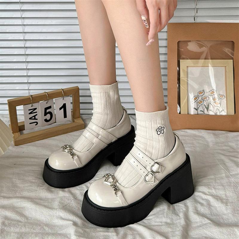 

Милые туфли в стиле Лолиты с пряжкой в форме сердца, женские туфли Kawaii Mary Janes, женские готические туфли с металлическими украшениями на толстом каблуке Y2K 4.5 белый