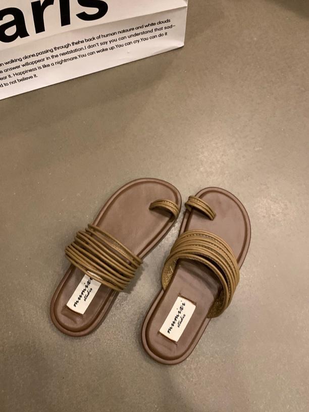 

Маленькие сандалии на плоской подошве с тапочками для пальцев женская обувь 2025 новая летняя уличная пляжная обувь 40