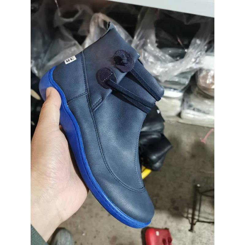 Außenhandel grenzüberschreitend große Damenschuhe neue europäische und amerikanische Martin-Stiefel sportliche Schnür-Kurzstiefel Damenstiefel