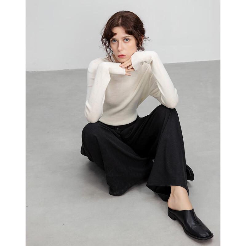 Demana Women's Seamless 100% Merino Wool Half-High Collar Sweater