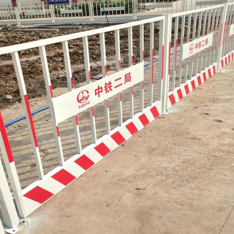 Construction Site Safety Guardrail: Red/White/Yellow/Black Vertical Poles with Safety Net for Foundation Pit