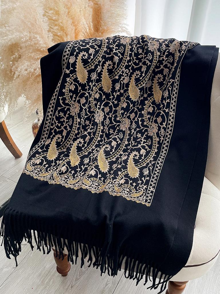 Pashmina Cashmere Feel Blend Mujer Bufanda Scarves Warm Echarpes Embroider Flower Poncho Cape Thick Warm Poncho Kerchief Scraf