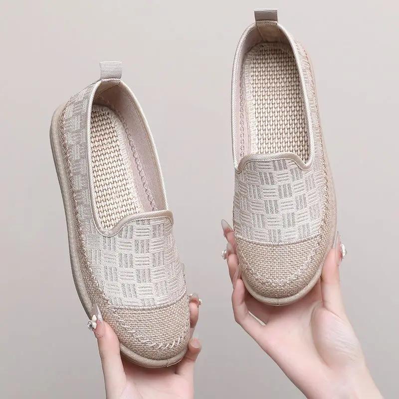 Daily Routine Offer Flat Slip On Woman Footwear Comfortable and Elegant Y2k Fashion New In Designer Luxury 2025 Shoes for Women