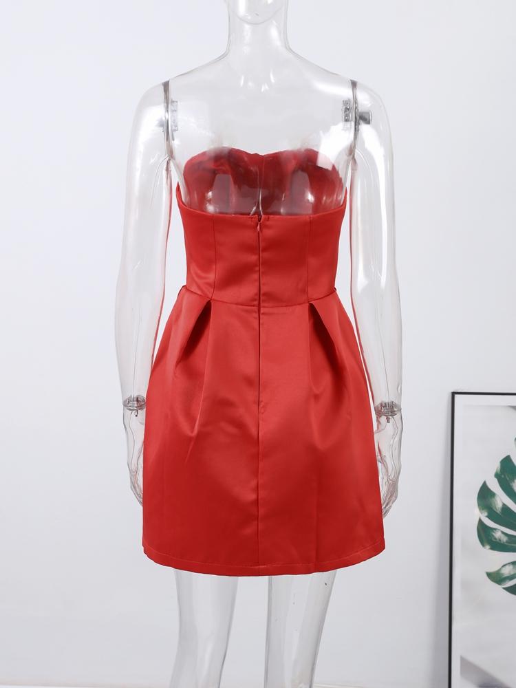 Damen trägerloses Kleid Herzförmiger Reißverschluss Einfarbig Kurzer Rock Schlicht und elegant Weihnachtskostüme Neujahrskleidung Rot Weiß 2025