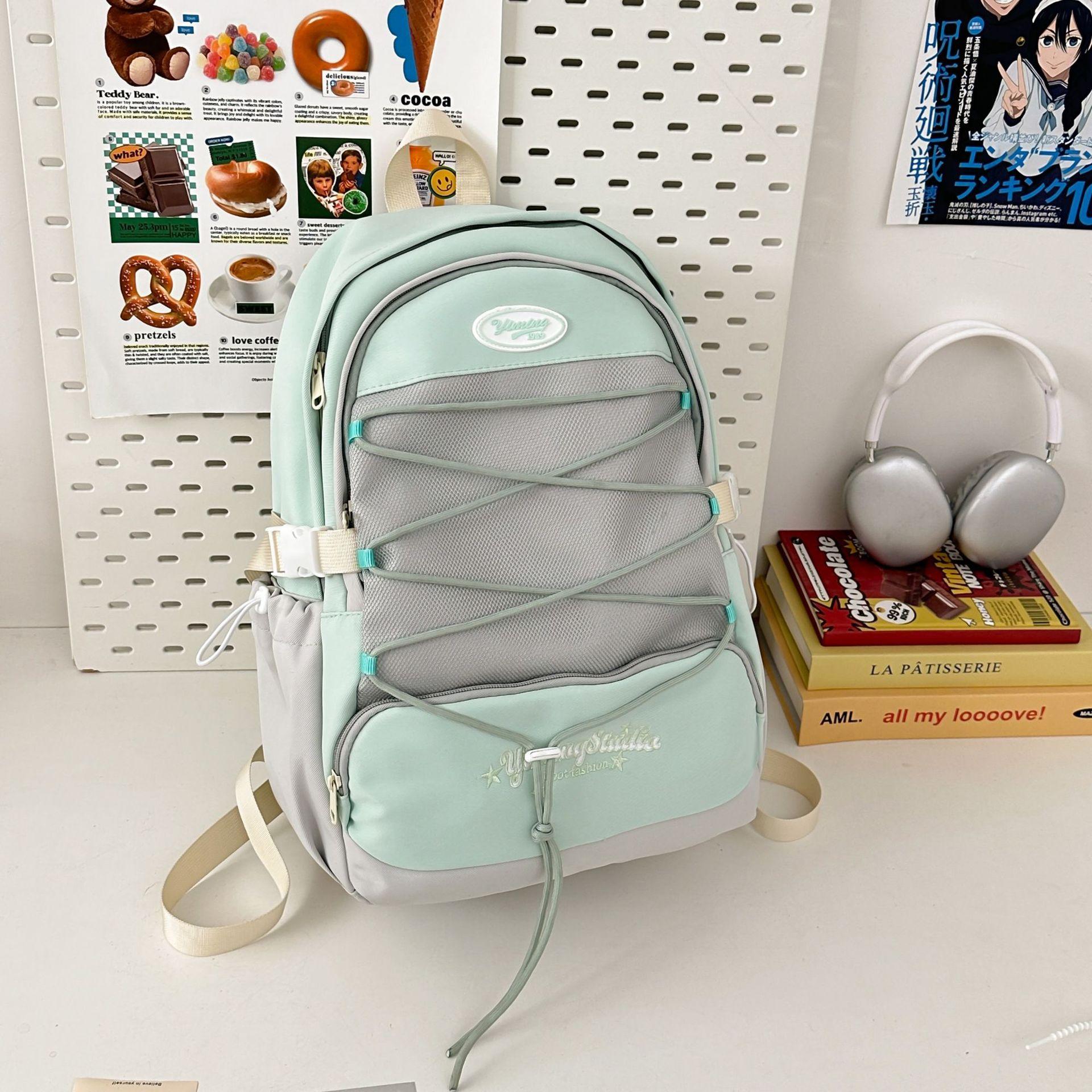 

New Contrast Light Leisure Small Backpack Students Commuting Schoolbags Simple and Large Capacity Backpack Tide. .