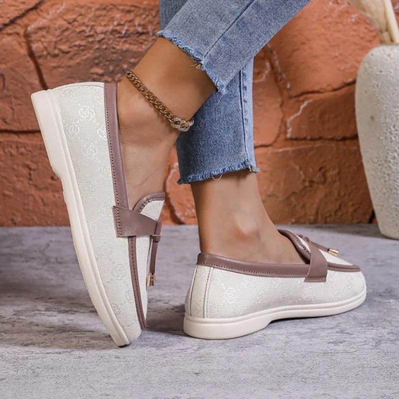 Pantofi Plați de Damă la Modă Toamnă Nou Pantofi Unici Anti Catifea Clasici cu Vârf Rotund Mocasini de Damă Pantofi Casual Plați la Modă pentru Femei