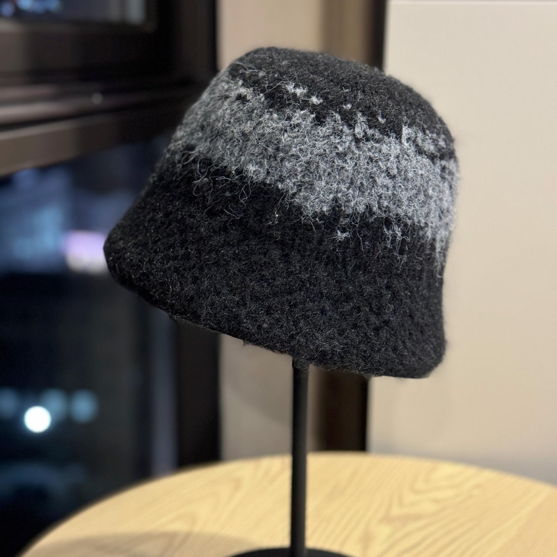 

New knitted round-top fisherman hat for women, versatile for autumn and winter, makes the face look smaller, Korean style, simple woolen hat, warm Adult54-60Adjustable чёрный