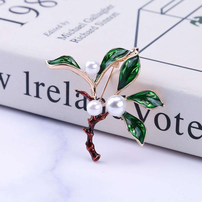 New Fashion Design Green Plant Brooch Branch Pearl Drop Oil Brooch Clothing Accessories Party Gift Jewelry Branch Brooch
