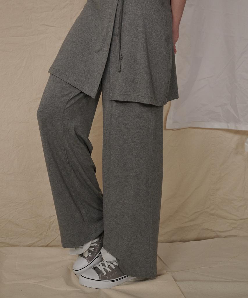 Okkitteu Layered Wrap Skirt Pants Gray