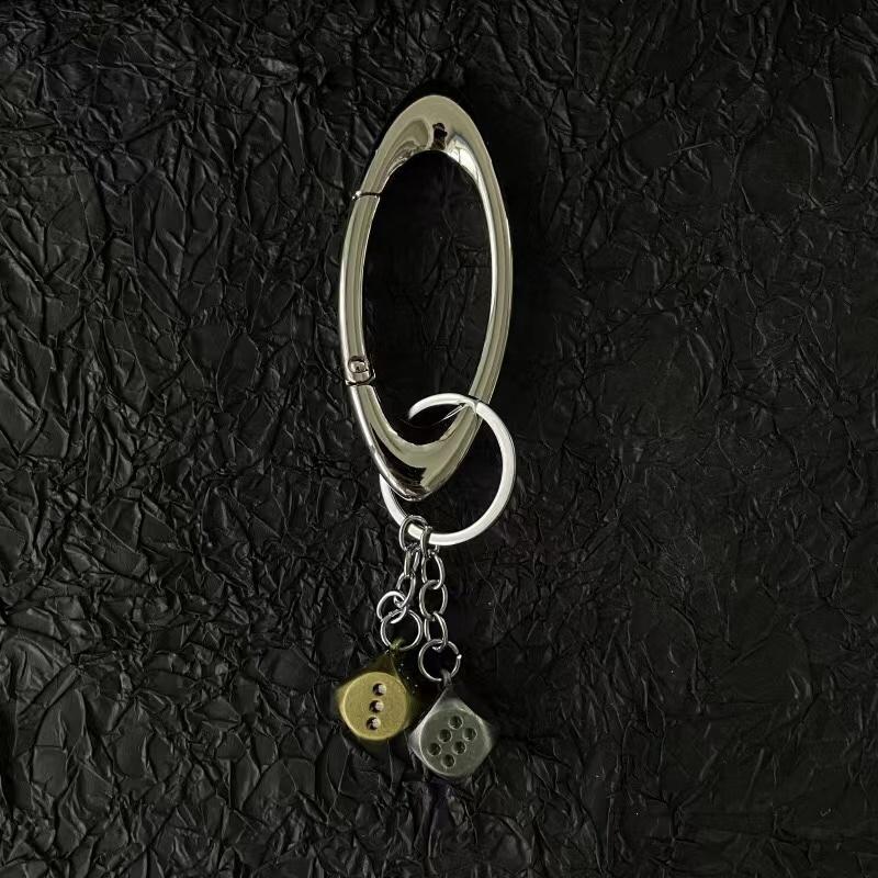 Unisex Essential Belt Icon Carabiner Blackout Keychain   Oval Solid Belt Buckle Couple Sliver Key Ring Women Men Bag Accessories