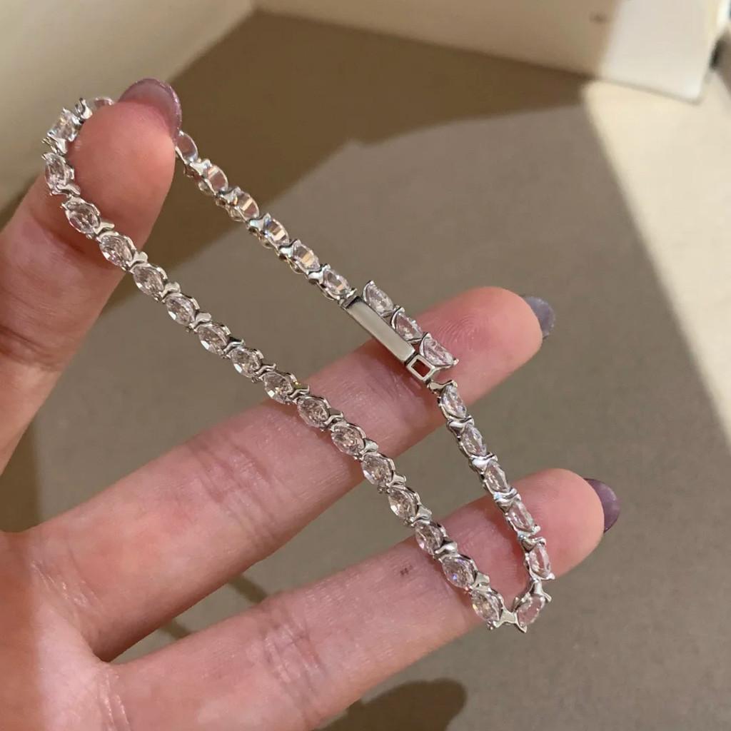 Geometric Zircon Round Bracelet For Women With Cubic Zirconia And Elegant Style