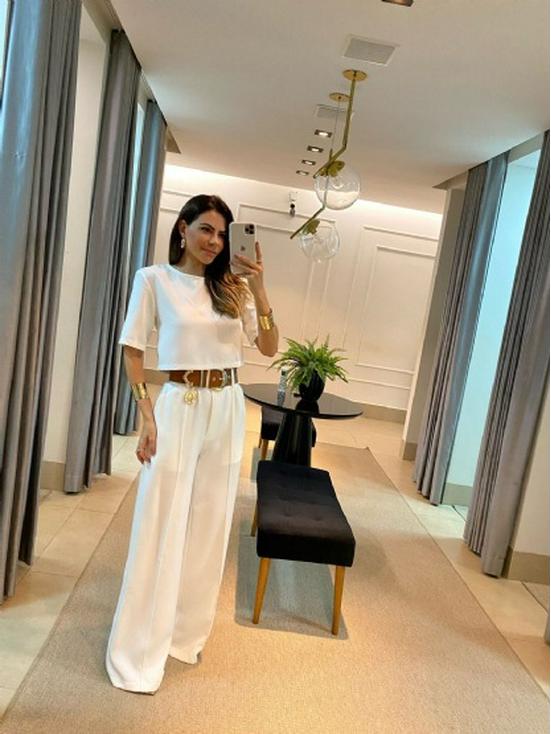 Set Casual de Camiseta de Manga Corta con Cuello Redondo y Color Sólido para Mujer Europea y Americana y Pantalones de Pierna Ancha