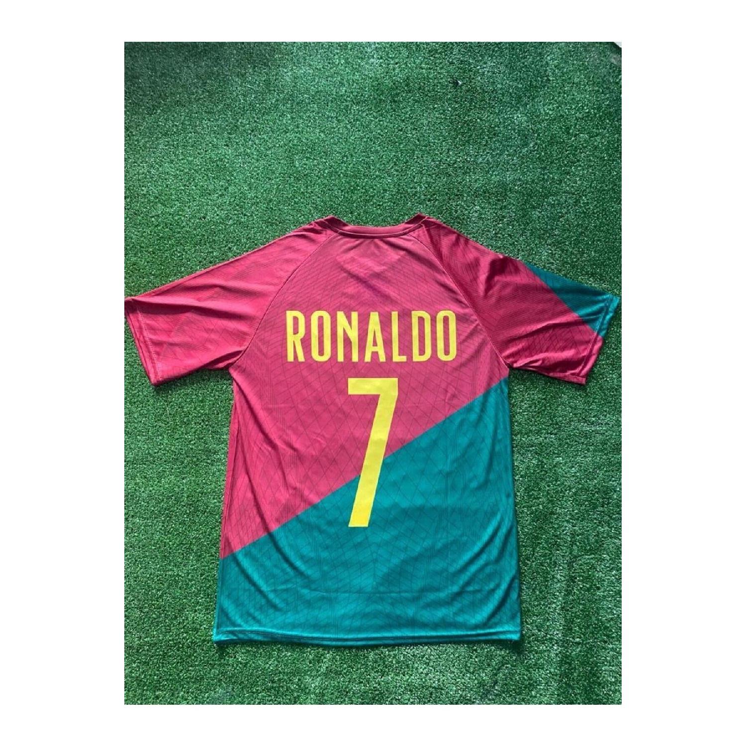 

Специальный дизайн Роналду, новый сезон, Португалия 2023/24, красно-зеленая футболка, джерси