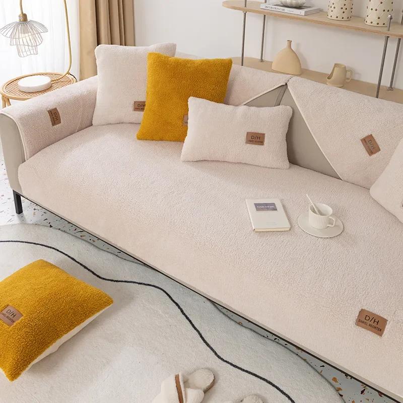 

Зимова плюшева подушка для дивана Потовщене берберське флісове сидіння для дивана. Рушник. Нековзкий килимок. Сучасний L-кутовий диван. Декор для вітальні. 70x120cm 1pcs бежевий