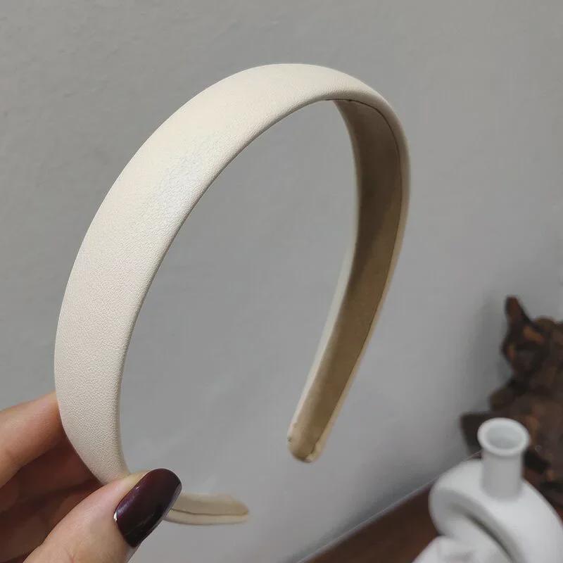 Korean Retro-Style PU Leather Headband: Chic French-Inspired Hair Accessory