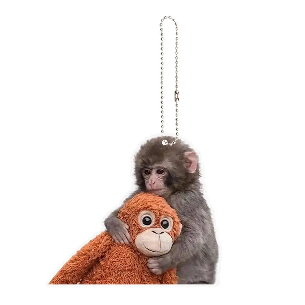 

Monkey Punch Sticker Keychain Rearview Mirror Decal Car Toy Holding Cute Pendant Plush Monkey Decor Sticker Room H6R4