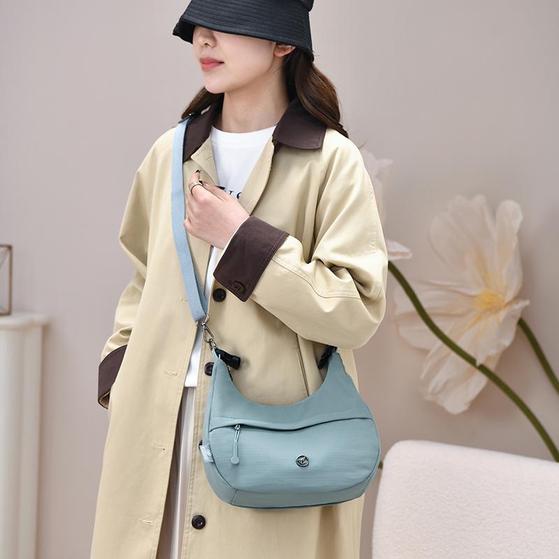 Women's Bag Mother's Bag Travel Portable Crossbody Bag Water-repellent Nylon Shoulder Bag
