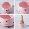 Set Matcha in Ceramica con Decalcomania a Cuore 2/4/5 Pezzi, Carino Set Matcha Include Ciotola Matcha, Frusta Matcha e Supporto, Cucchiaio di Bambù, Setaccio