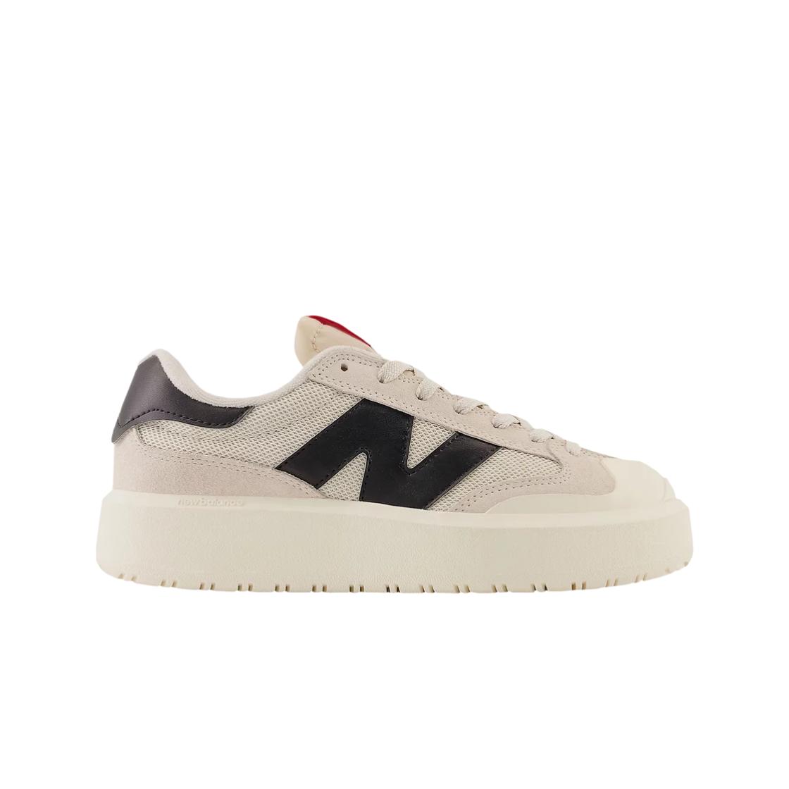 

Мужские кроссовки New Balance CT302 Beige Black CT302RF