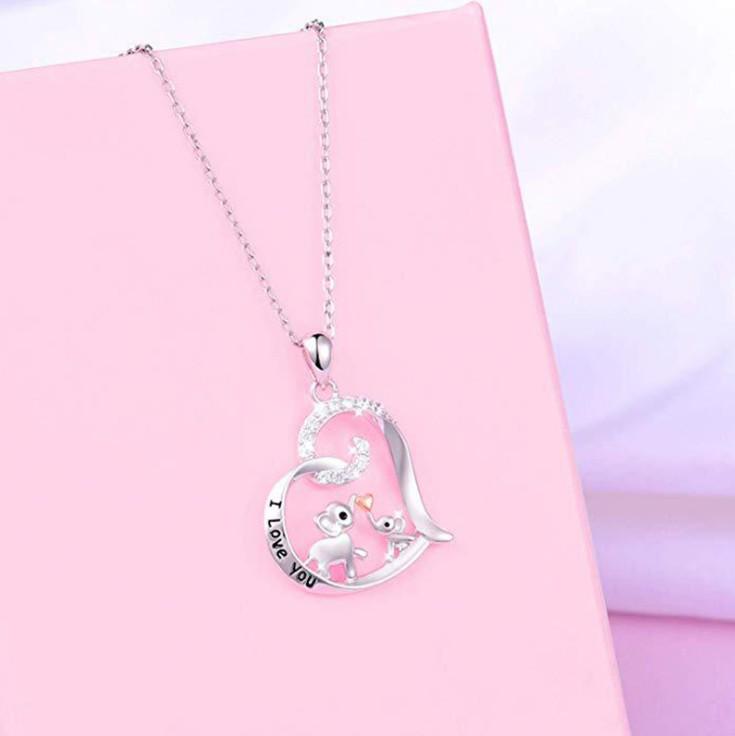 Heart-shaped Elephant Rhinestone Pendant Necklace for Women