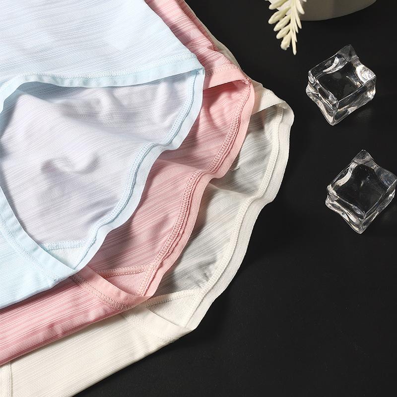 Women's Spring and Summer Ultra Thin Breathable Comfortable Ice Silk Invisible Briefs