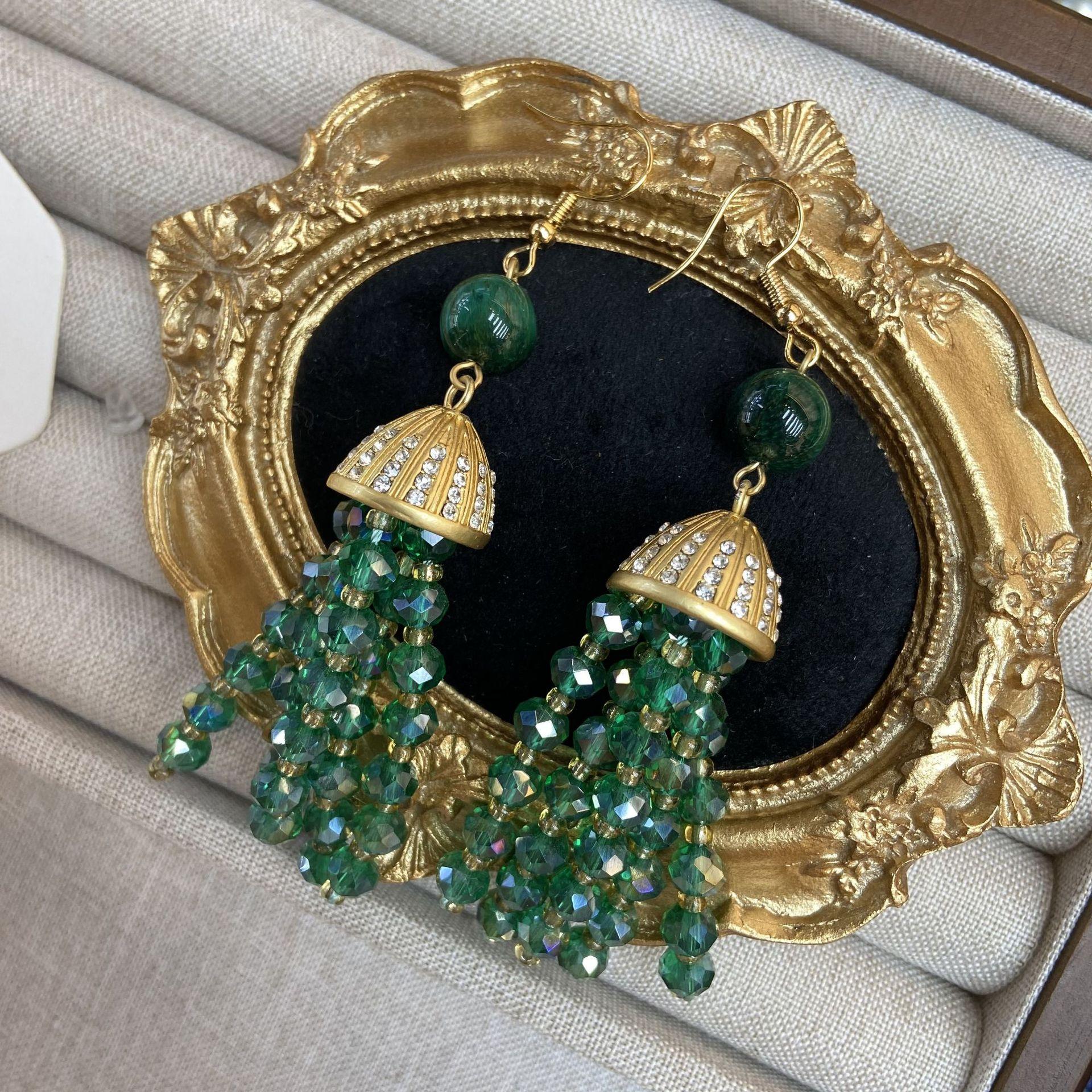 

Средневековое высококачественное шпинатно-зеленое изумрудное легкое роскошное высокочувствительное многорядное ожерелье на ключицу