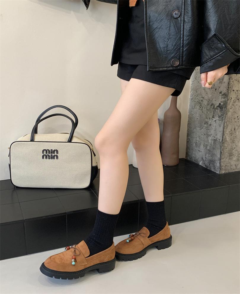 

Замшевые лоферы женские 2025 осень новая платформа британский стиль европейская и американская модная обувь 39 светло-коричневого