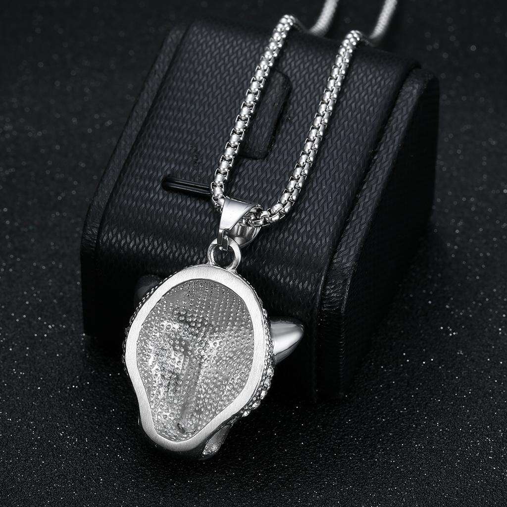 2026 Jewelry Inlaid with Zircon Men's Exquisite Jewelry Necklace Green Red Eyes Leopard Head Pendant Trendy Brand Jewelry Men's and Women's Necklace