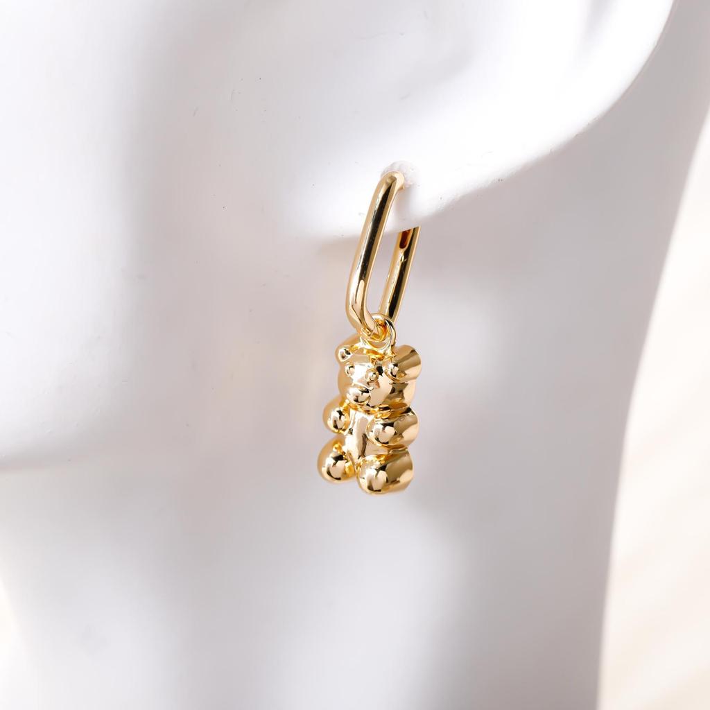 Japanese-Korean Metal Cartoon Bear Ear Cuff Earrings: Stylish, Trendy, and Unique Fashion Accessories