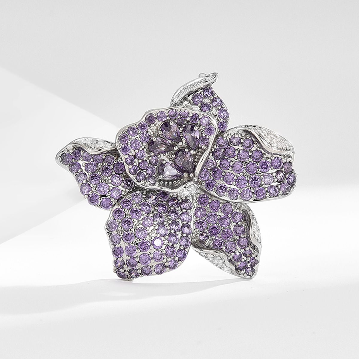 

Броши для пожилых людей, брошь в виде цветка, листа, булавки для женщин, костюм, подвеска, модные броши, ювелирные изделия золотой