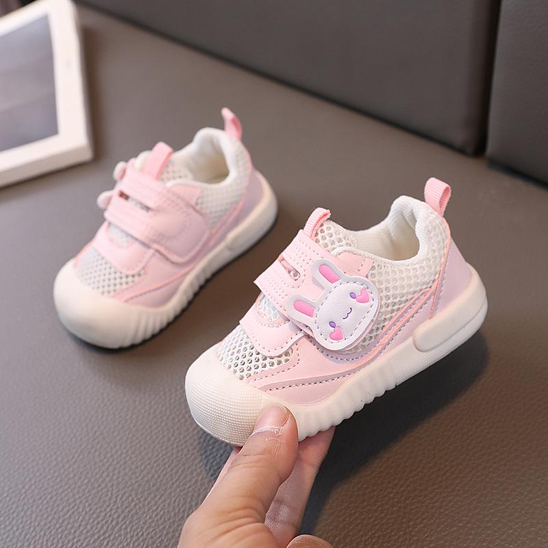 

Летние новые туфли для первых шагов на мягкой подошве, повседневные мультяшные туфли для маленьких девочек, дышащие, нескользящие, удобные, простые детские туфли, универсальные туфли для мальчиков 17insole12cm розовый