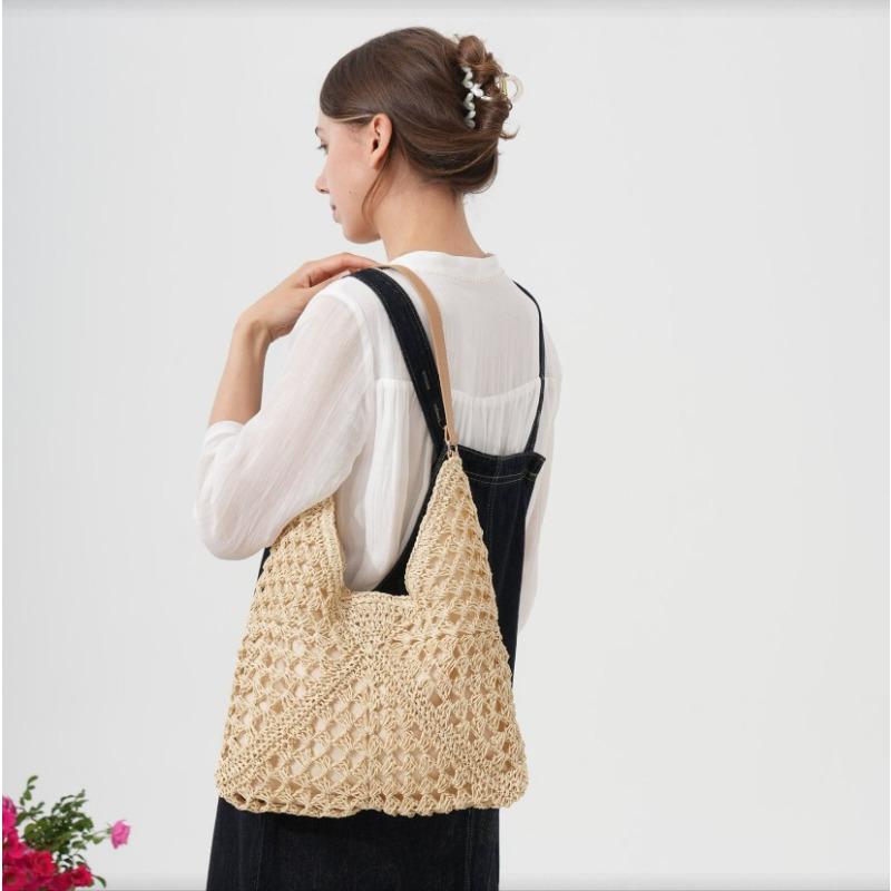 Hohle Blume Strohtasche neue dreieckige handgewebte Tasche Damen Tragetasche mit großem Fassungsvermögen Urlaub Schulter Achseltasche