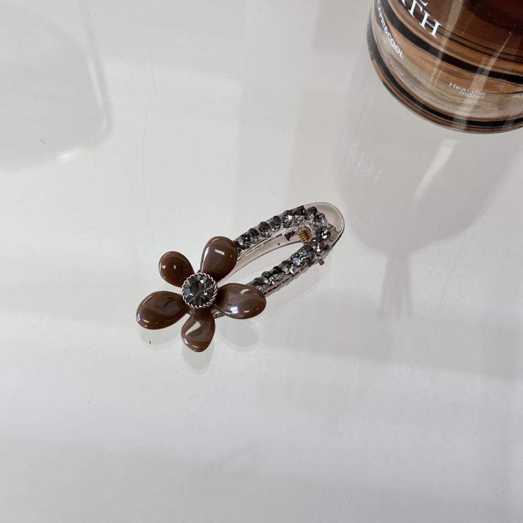 Koreańskie akcesoria do włosów dla kobiet dziewczynka klips wsuwka kwiaty cyrkonie krab spinka do włosów nakrycie głowy vintage modne wiodąca moda słodkie