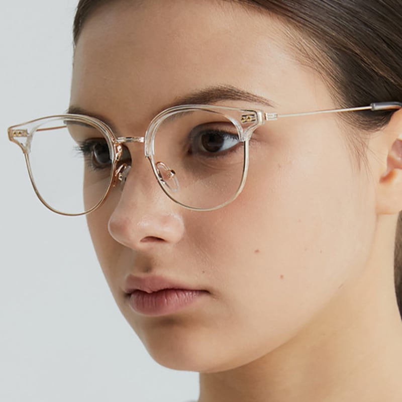 

One Brilliant Phyllis-OB127-Crystal FREE