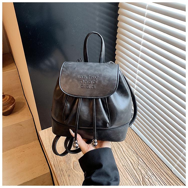 2025 Damen Retro Rucksack in Unifarbe - Vielseitiges, Exquisites Reiseaccessoire für Herbst und Winter