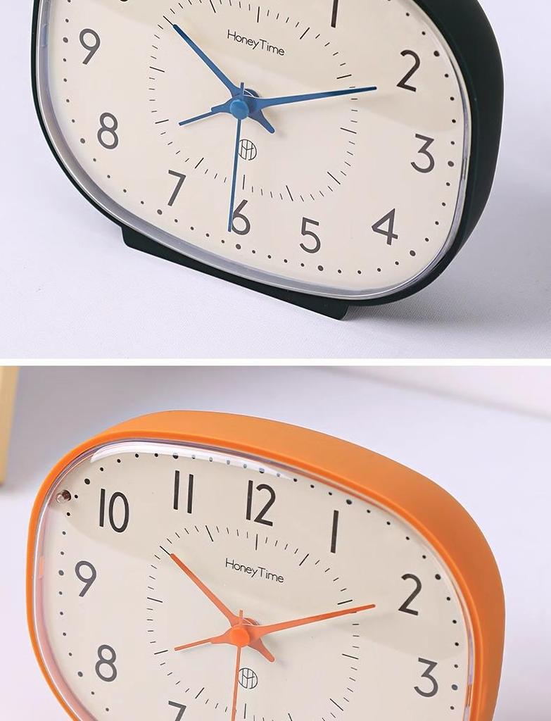 Retro Pendulum Alarm Clock - Silent Desktop Clock for Elderly and Children