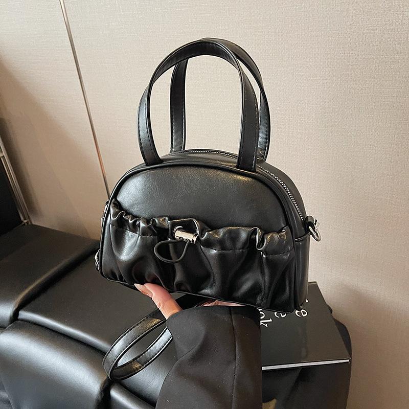 

Summer popular small bag women s new fashion versatile messenger bag commuter small bag чёрный