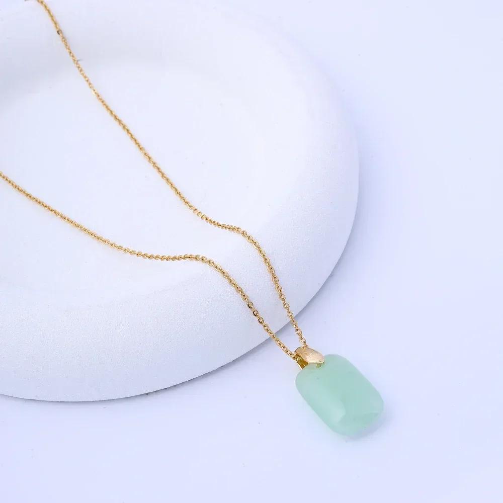 Retro Chinese Imitation Hetian Jade Copper Coin Pendant - Simple Versatile High-End Titanium Steel Necklace Jewelry Decoration f