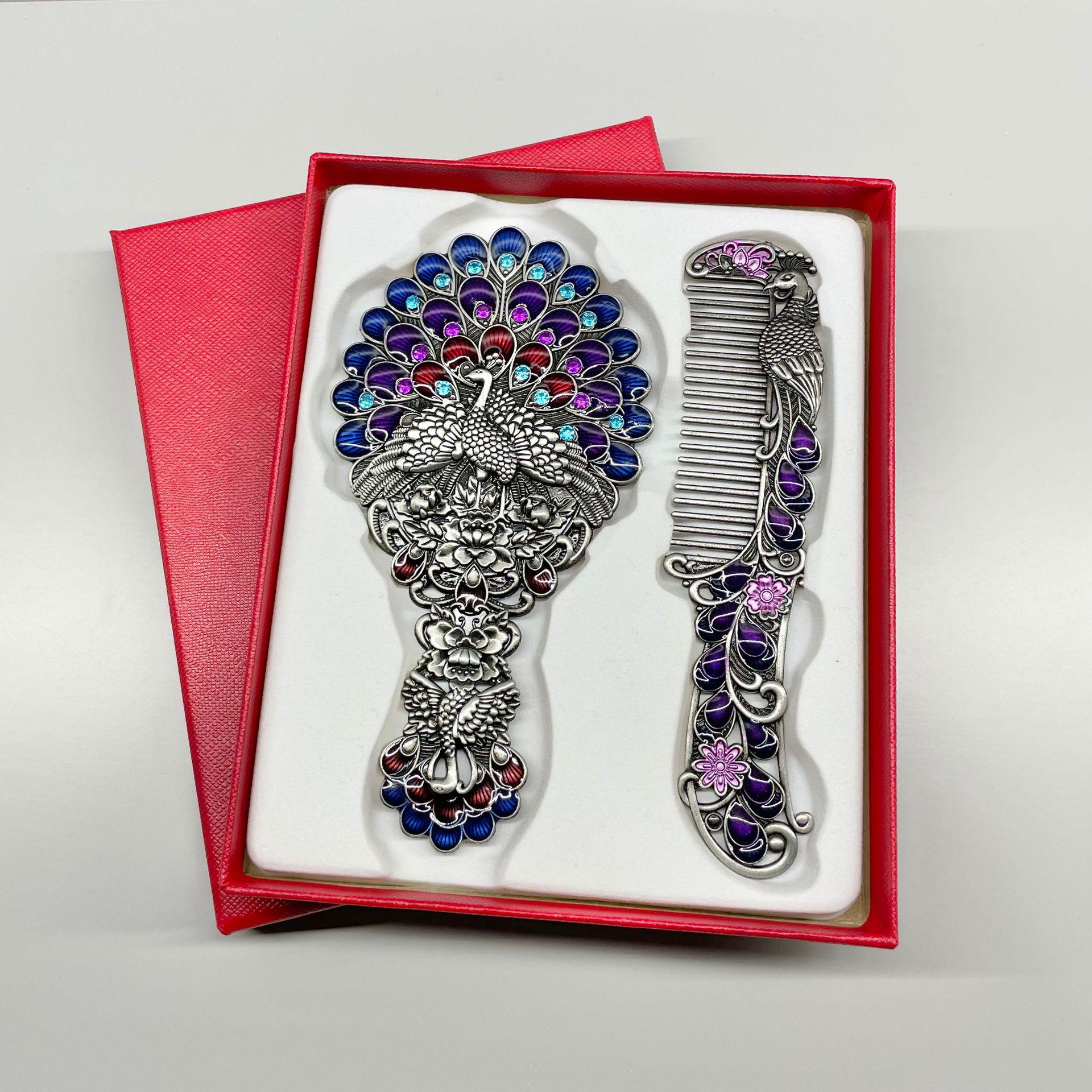 

Creative Retro Peacock Makeup Mirror & Comb Set - Portable Metal Design, Ideal Holiday Gift