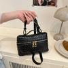Nischenhandtasche Damen neue niedliche Mädchen kleine quadratische Tasche leichter Luxus Nische Schulter Umhängetasche