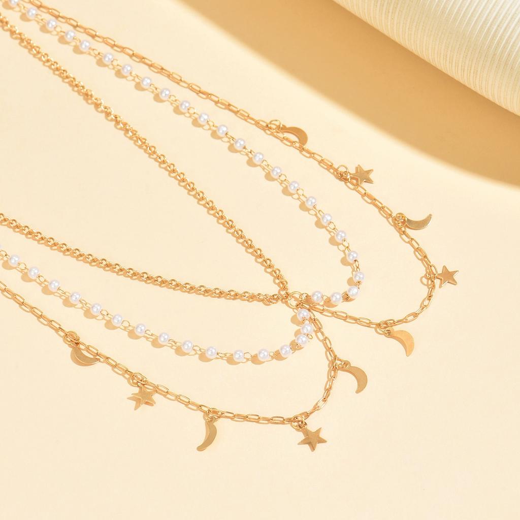 European and American fashion simple and versatile star and moon pendant chain necklace casual retro multi-layer fringed collarbone necklace