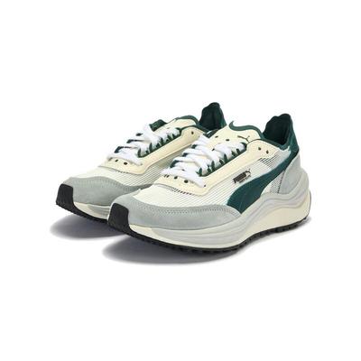 Încălțăminte pentru bărbați – Adidaşi