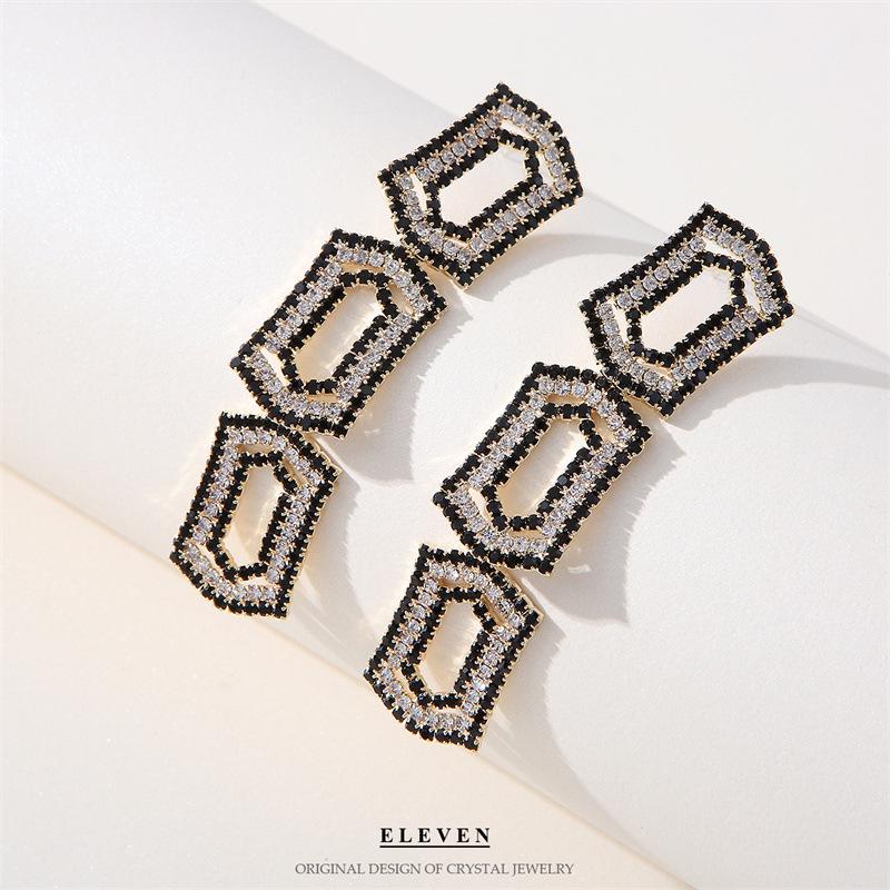 S925 Silver Needle Rhinestone Tassel Earrings - Exquisite Long Claw Chain with Colored Diamonds, European & American Style