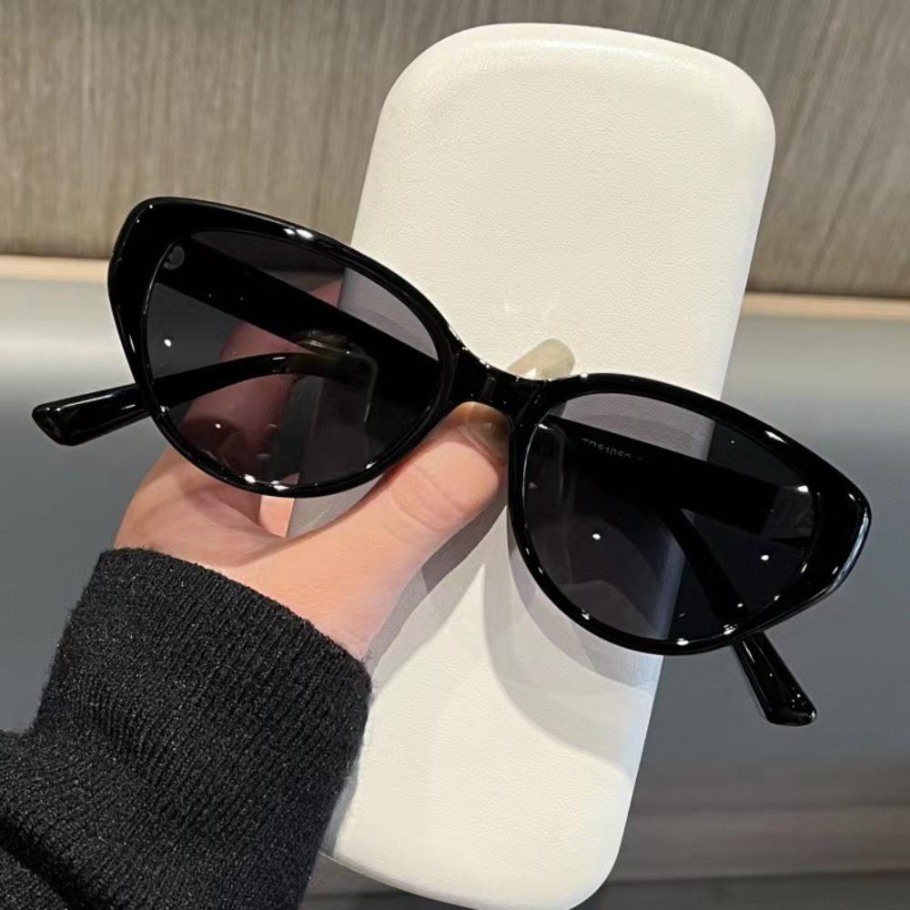 Cat Eye Sunglasses Lightweight Uv400 Shades Female Sunglasses Fashion Vintage Square Sunglasses For Shopping Driving Outdoor